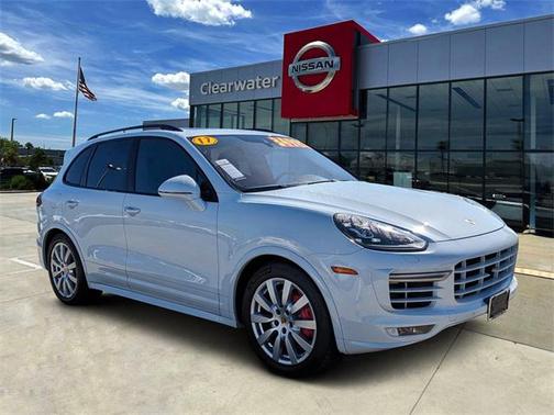 2017 Porsche Cayenne GTS