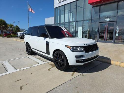 83689 2017 Land Rover Range Rover 3.0L Supercharged HSE