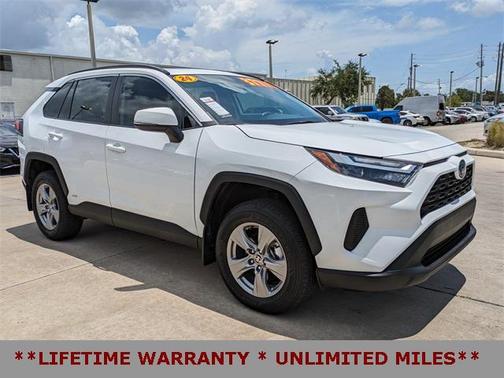 2024 Toyota RAV4 Hybrid XLE
