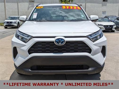 2024 Toyota RAV4 Hybrid XLE