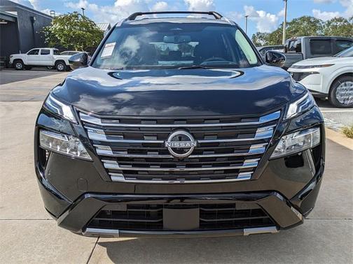 2025 Nissan Rogue Platinum