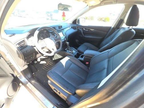 2018 Nissan Rogue Sport SL