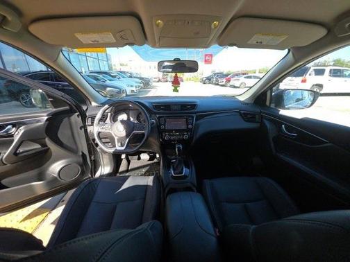 2018 Nissan Rogue Sport SL