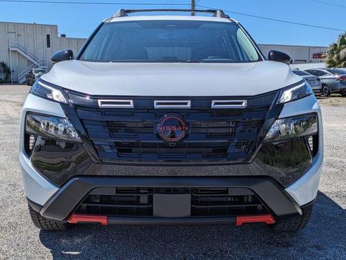 Everest White Pearl Tricoat 2026 Nissan Rogue Rock Creek