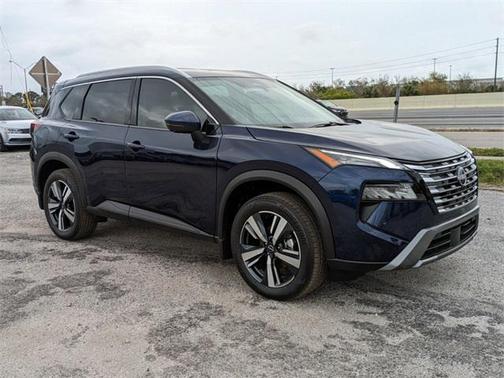 2025 Nissan Rogue SL