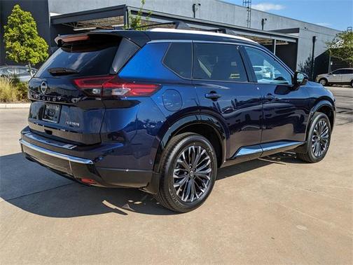 2025 Nissan Rogue Platinum
