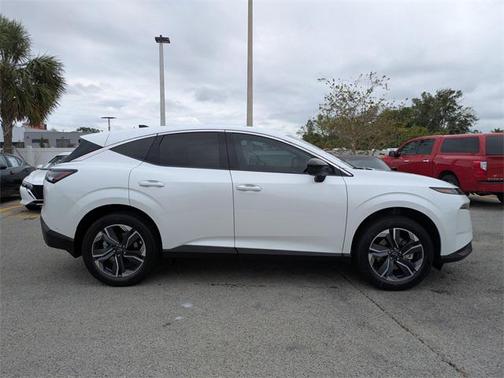 2025 Nissan Murano SV