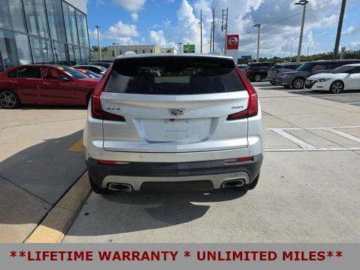 2020 Cadillac XT4 Premium Luxury