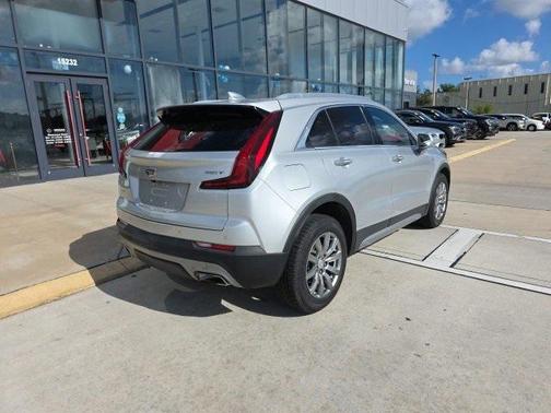 2020 Cadillac XT4 Premium Luxury