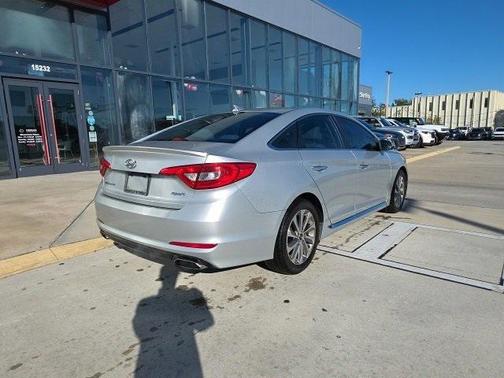 2015 Hyundai SONATA Sport