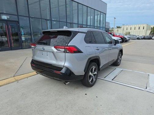 2022 Toyota RAV4 Prime SE