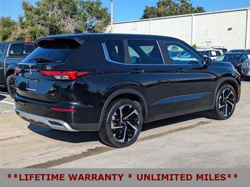 2022 Mitsubishi Outlander SE Launch Edition S-AWC