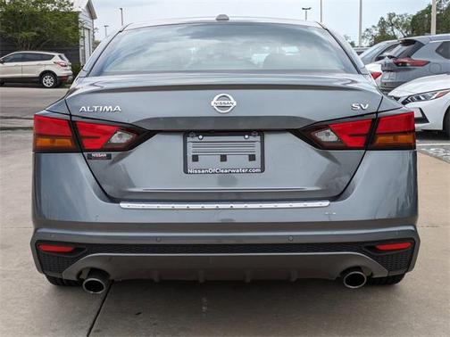2022 Nissan Altima 2.5 SV
