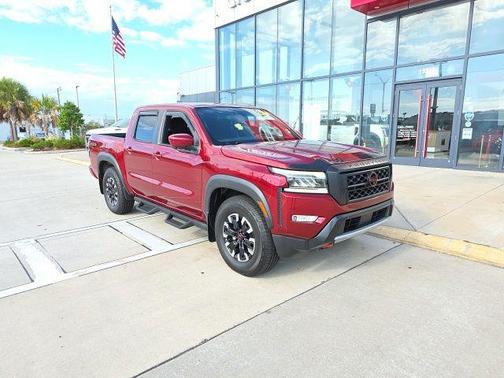 Cardinal Red Tricoat 2022 Nissan Frontier PRO-X