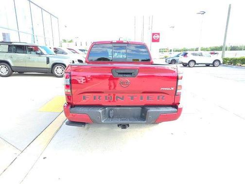 Cardinal Red Tricoat 2022 Nissan Frontier PRO-X