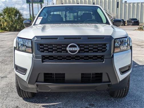 2025 Nissan Frontier S