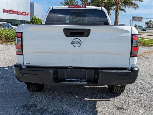 2025 Nissan Frontier S