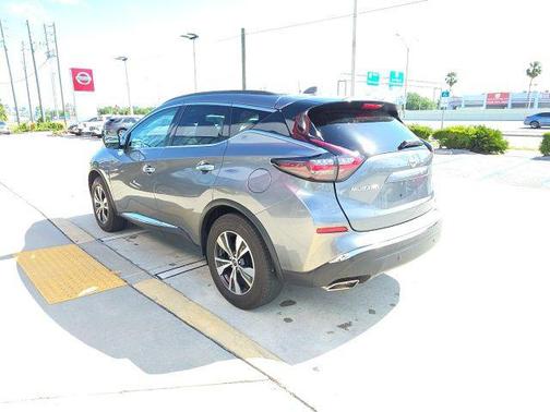 Gun Metallic 2023 Nissan Murano SV FWD