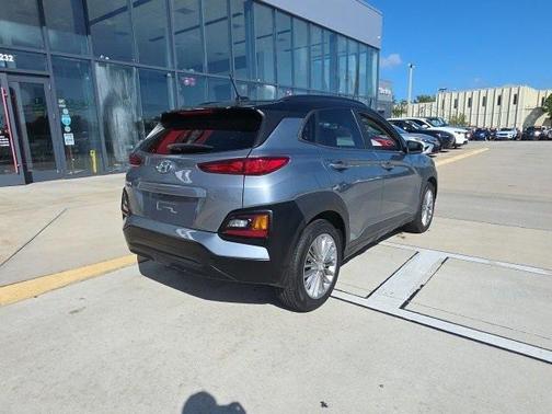 2020 Hyundai KONA SEL