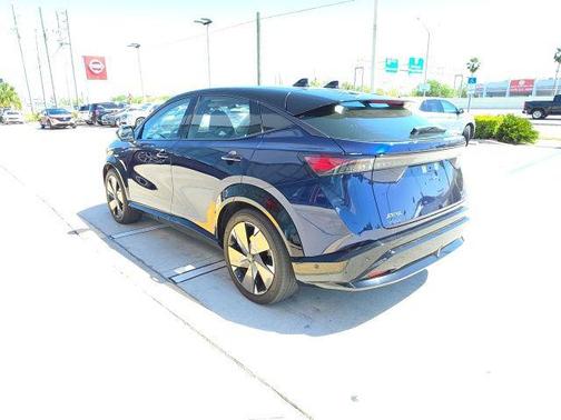 Deep Ocean Blue Pearl/Black Diamond Pearl 2023 Nissan ARIYA PLATINUM+