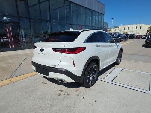 2023 INFINITI QX55 ESSENTIAL