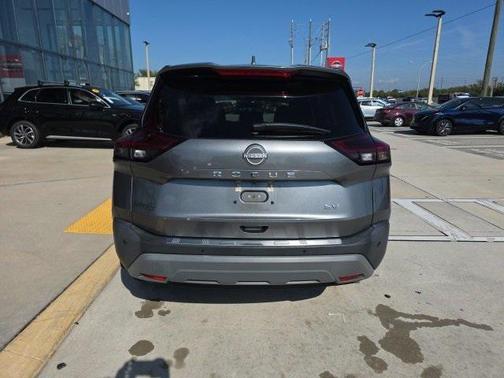 2022 Nissan Rogue SV