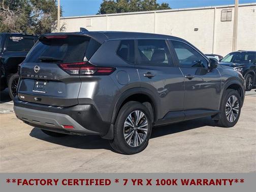 2022 Nissan Rogue SV