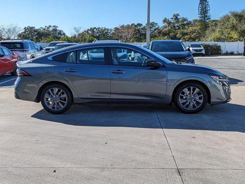 2026 Nissan Sentra SL