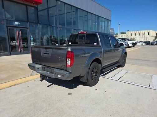 2020 Nissan Frontier SV