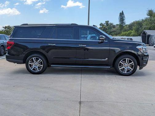 Black Metallic 2022 Ford Expedition Max Limited