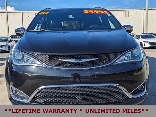 2020 Chrysler Pacifica Hybrid Limited