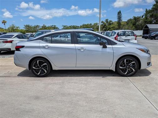 2025 Nissan Versa 1.6 S
