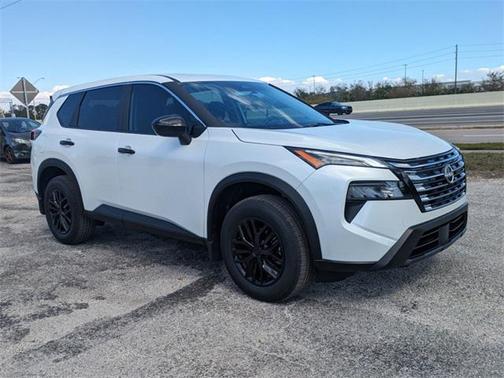 2025 Nissan Rogue S