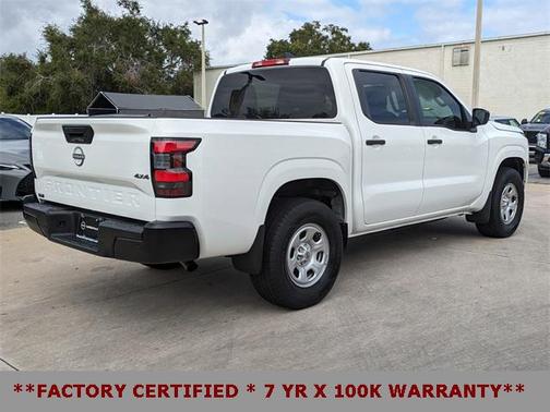 2022 Nissan Frontier S