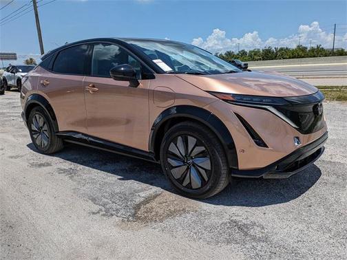 2025 Nissan ARIYA PLATINUM+
