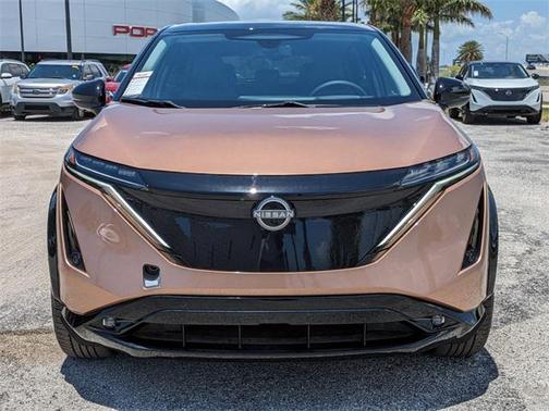 2025 Nissan ARIYA PLATINUM+