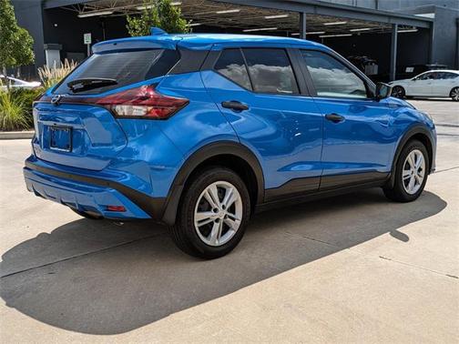 2024 Nissan Kicks S