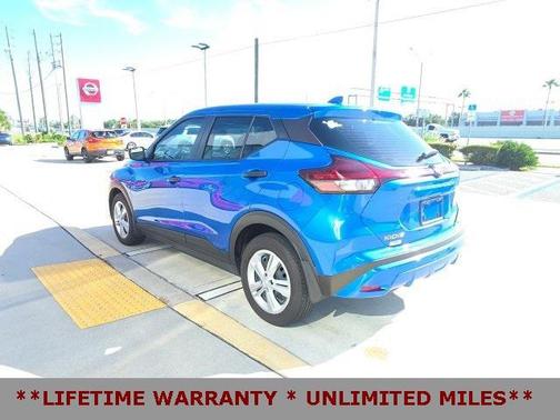 2024 Nissan Kicks S
