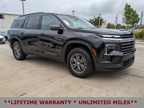 2024 Chevrolet Traverse LT