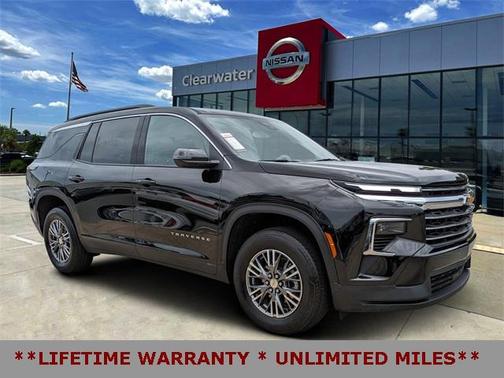 2024 Chevrolet Traverse LT