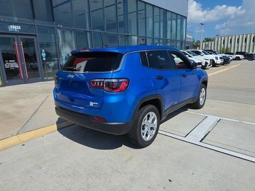 2024 Jeep Compass Sport