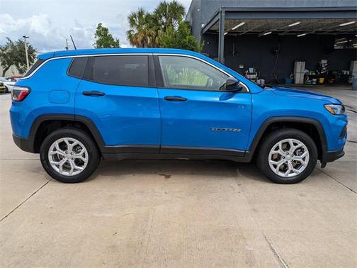 2024 Jeep Compass Sport