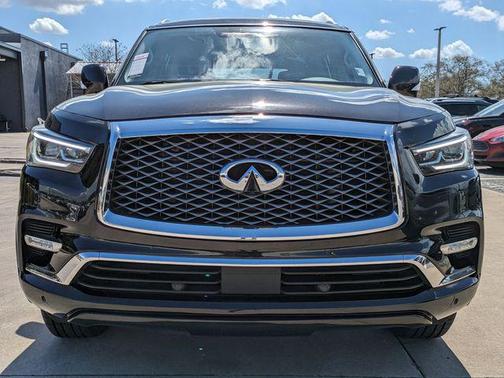 2018 INFINITI QX80 Base
