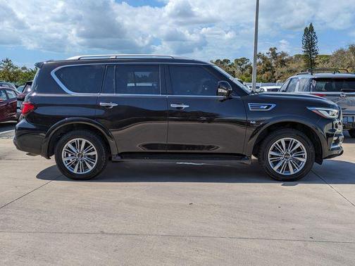 2018 INFINITI QX80 Base