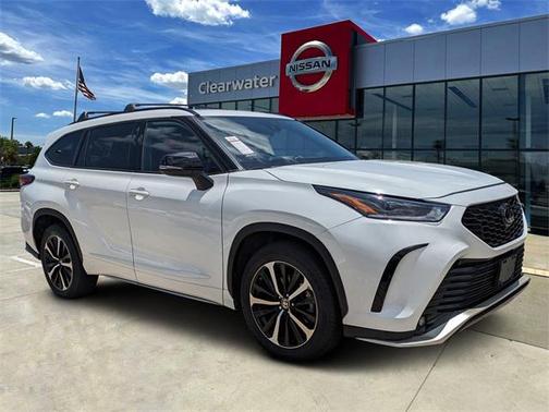2022 Toyota Highlander XSE