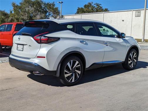 2024 Nissan Murano SL FWD