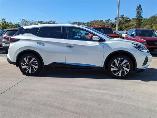 2024 Nissan Murano SL FWD