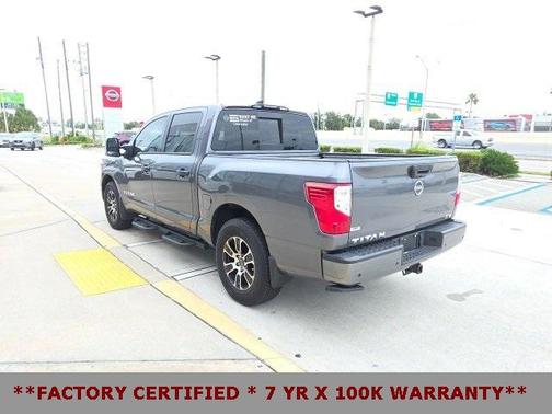 2023 Nissan Titan SV