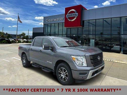 2023 Nissan Titan SV