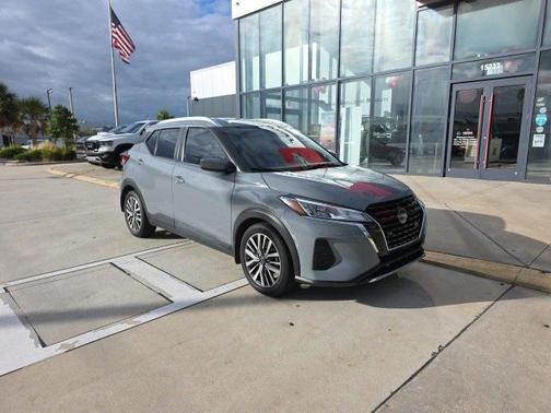 2023 Nissan Kicks SV